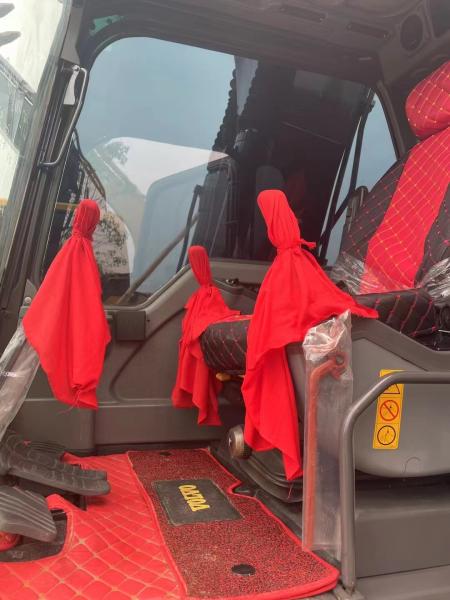 Used Ec140 Excavator In Great Form And Condition For Your Heavy Duties ,ask Now!