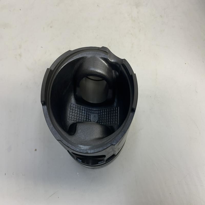 Комплект поршневых двигателей D6D для двигателей Volvo 0450-1365 VOE04501365