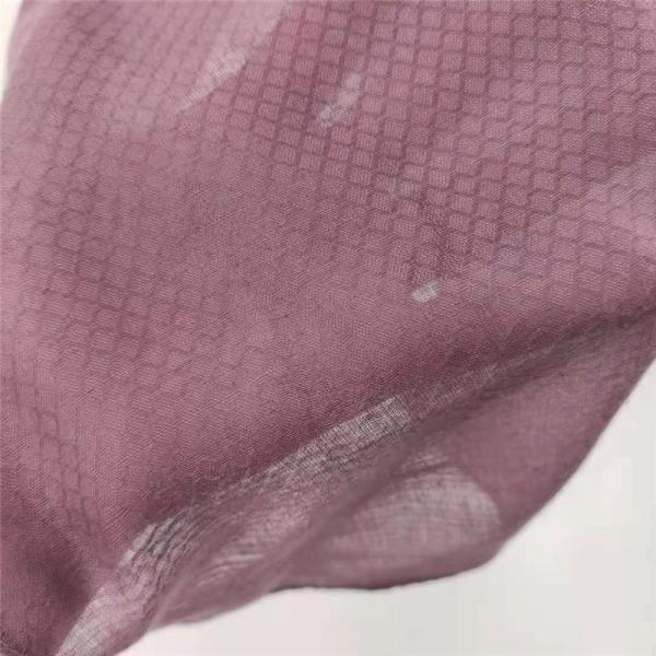 2021 Factory Directly Supply Latest Beautiful Design Voile Fabric  Jacquard Scarf Dyed Plain Muslim Women Malaysia