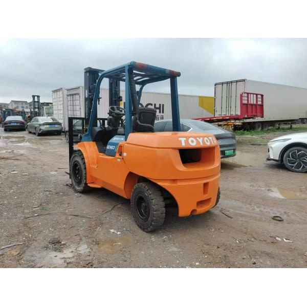 Toyota usada 5t carretilla elevadora con motor de alta potencia 3m altura de elevación original de Japón en venta