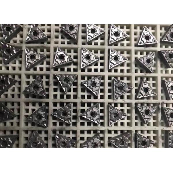 Карбид вольфрама треугольника вводит ИБК252 ИБД102 ИБД152 ИБД152К ИБ7315