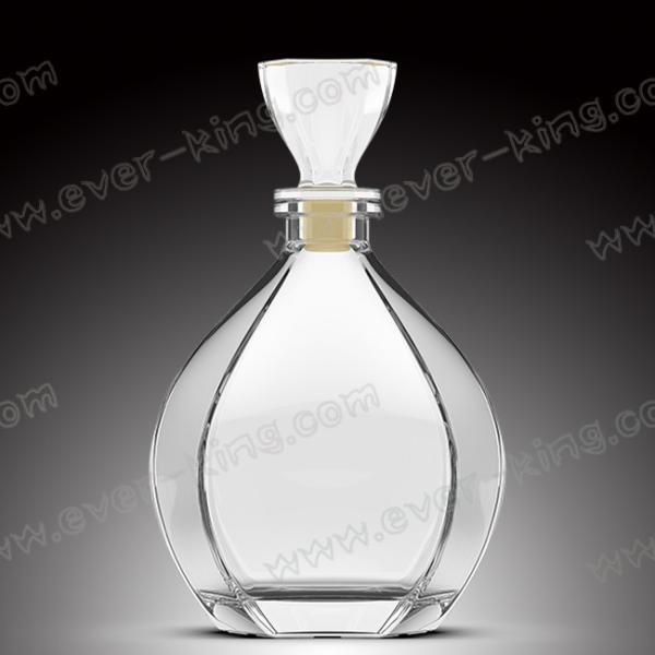 SGS Cork Sealing White Glass 750 Ml Whiskey Bottle