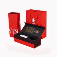 Boissons alcoolisées Vin rouge Whisky Bouteille en verre Papeterie rigide Carton Emballage Magnétique Flip Top Boîte cadeau en papier