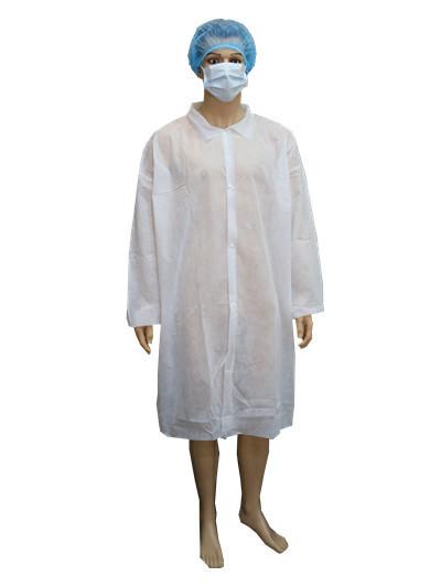 30GSM-50GSM Non Woven White Lab Coat For Food Industry Visitors Personalized Design