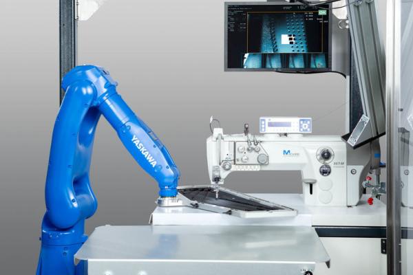 YASKAWA GP7 Pick And Place Robotic Arm 7kg Payload 927mm Arm Robots