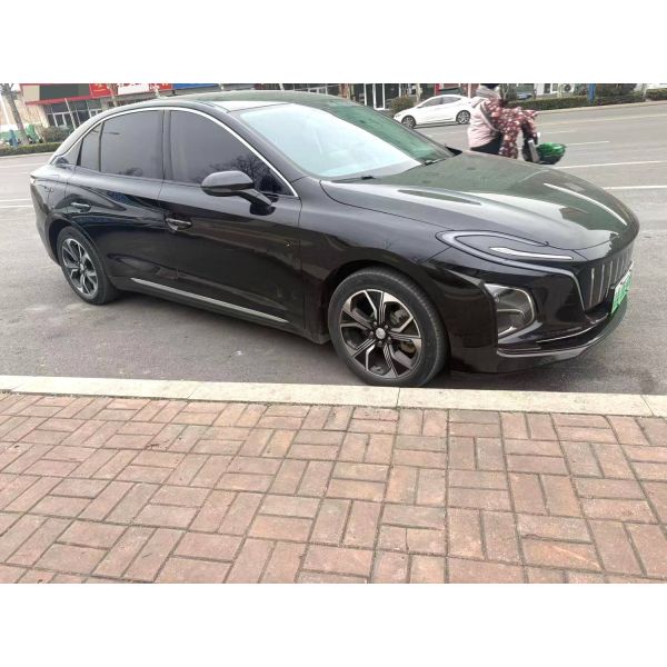 Hongqi E-QM5 2022 Model Electric Vehicle with 431km Range and Automatic Transmission