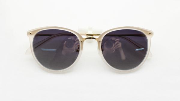 Classic Round Polarized Sunglasses Womens Sunglasses UV400 protection Mirrored Glasses Elegant Eyeglasses for Ladies