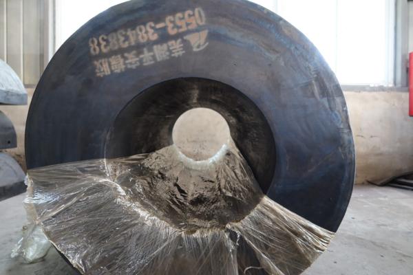 Part Fender Essential for dock/ship protection on large ports and extrusion ships
