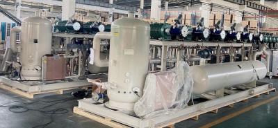 A unidade 6 405Hp de condensação paralela com compressores do parafuso submete