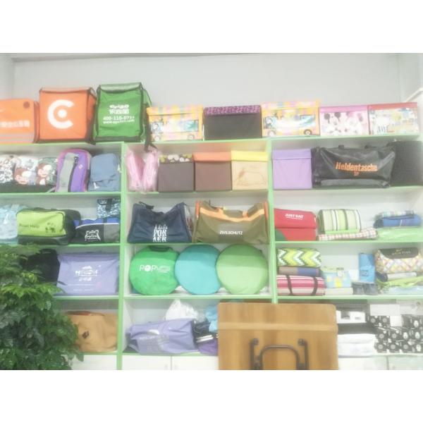 Ashtray ECO мешка сигареты табака ЕВА квадрата портативный дружелюбный