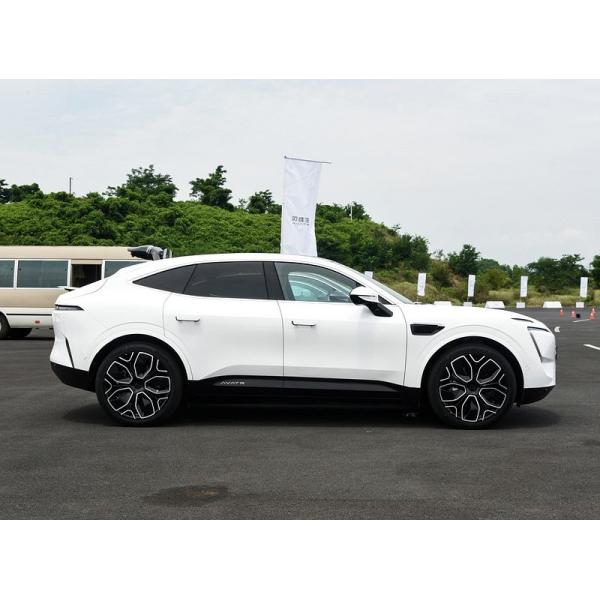 4 Doors 5 Seater Large Electric Cars Avita 11 555km Range 200km/h Max speed