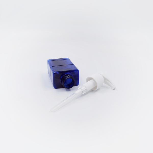 Bule Plastic Cosmetic Bottles With White Lotion Pump 180ml