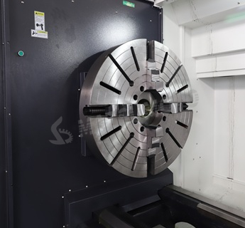 Horizontal Flat Bed CNC Lathe Machine CK61125 1500mm Heavy Duty Lathe Machine