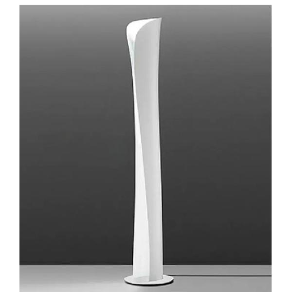 Lámpara de pie irregular del hotel del dormitorio de la sala de estar de la lámpara de pie del diseñador simple nórdico