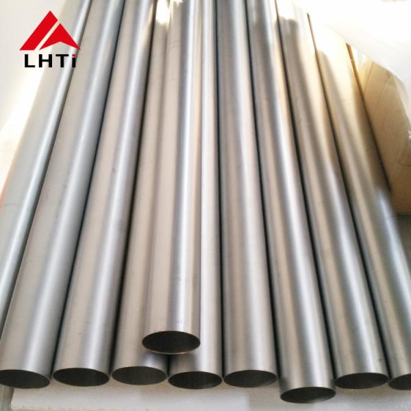 Polished Titanium Long Tube With Good Heat Resistance 4.51G/Cm3 Density 1000Mpa Tensile Strength