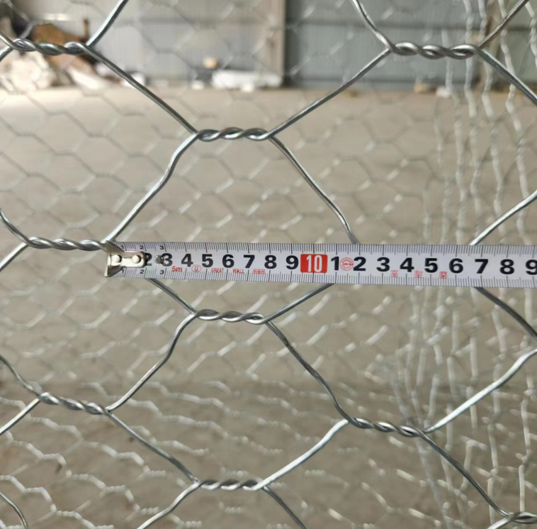 Hot Dip Galvanized Gabion Basket with Hexagonal Weaving Mesh for River Bank Protection