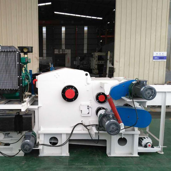 Equipped Nail Removing 1380mm 110kW Wood Crushing Machine