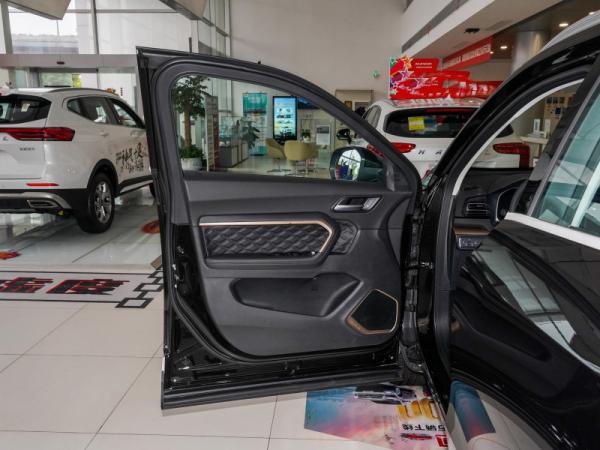 150HP Five Passenger SUV , GW4G15B 4 Cylinder SUV GWM HAVEL H6