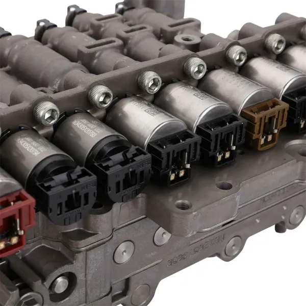 Cuerpo de válvula de transmisión automática 1Pc A6LF1 Conjunto de solenoide de embrague para Hyundai Sonata para Kia Forte Santa Sorento