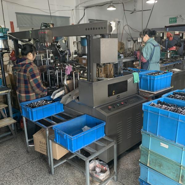 профили штранг-прессования толщины 0.5mm алюминиевые красят анодированный 6060 T4