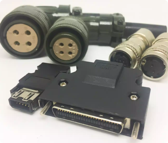 Servo Plug Mitsubishi 850W 1KW 1.5KW 2KW 3.5KW Motor Driver Encoder Plug