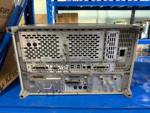Analizador de red usado Agilent N5230A 20GHz 108DB Rango dinámico Pna L Network Analyzer
