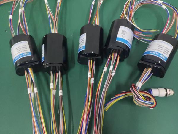 0.1~100A 1500rpm Rotary Slip Rings Small Electrical Slip Ring Anti Interference