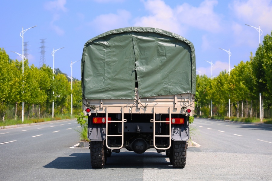 170‑HP Flat Cab 6x6 Off‑Road Cargo Truck With Tarpaulin Cover