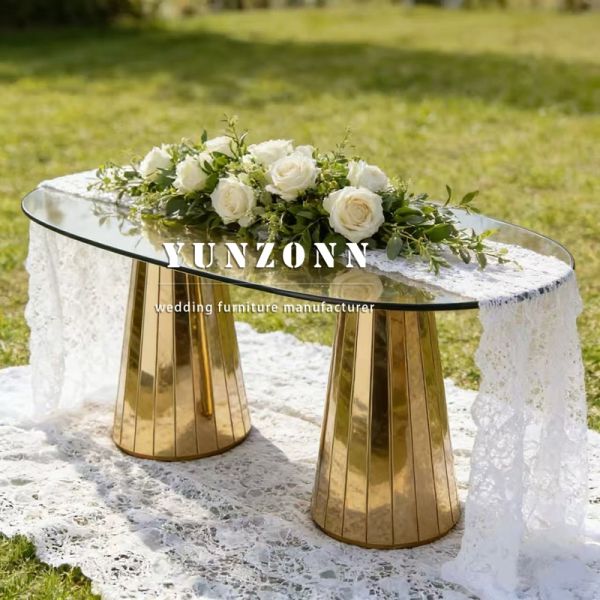 Gold Stainless Steel Dining Table and Chairs Set Glass Top Wedding Furniture for Hotel Use