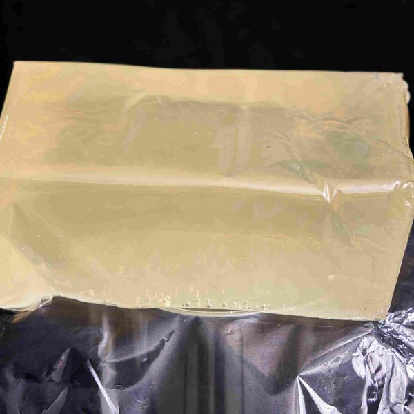 Z140A-1 Soft Hot Melt PSA for Mattress Fabric Assembly, Excellent Initial Tack