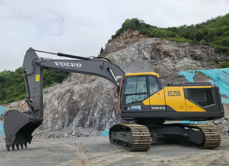 Использованная строительная техника Volvo 25тонный экскаватор гидравлический экскаватор для продажи