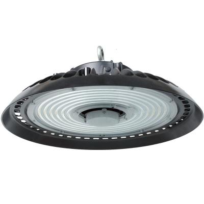 Luz do dia que colhe a luz alta esperta da baía do UFO para o armazém