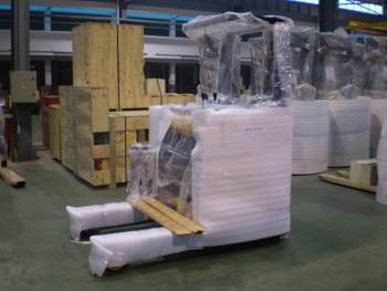 Штабелеукладчик достигаемости мощьности импульса электрический 1,5 тонны 2 тонны платформа грузоподъемника достигаемости 2,5 тонн электрическая