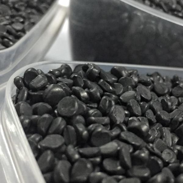3mm Rubber Black Masterbatch Granules for Films and Sheets