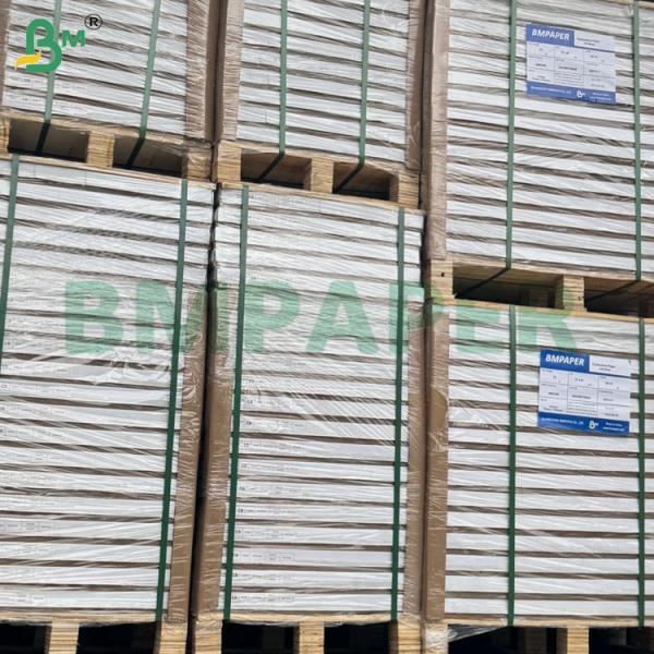 Cartulina marfil estucada a una cara de 350 g/m² para la fabricación de cajas de pasteles