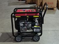 Heavy Duty 220 Amperes Diesel Welding Generator With 5.8kw Output Suitable For Construction Sites And Home