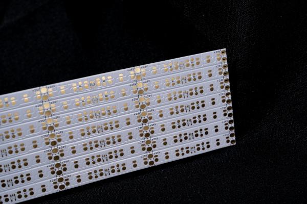 Hong qi  White Led Color Soldmask White 100W 12000LM LED Flood Light for Customized Requirements&2835 Immersed gold plate &LED FPC Immersion tin circuit board