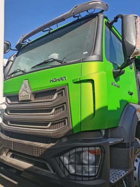 Heavy-Duty Front Lifting Style Dump Truck with Construction in Construction Business