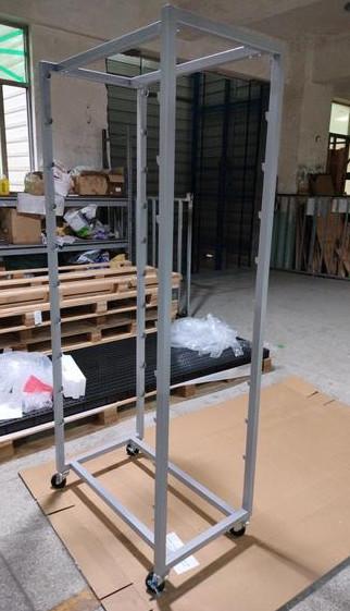 Powder Coated Heavy Duty Garment Rack On Wheels Apparel Display Fixtures Non Rusting