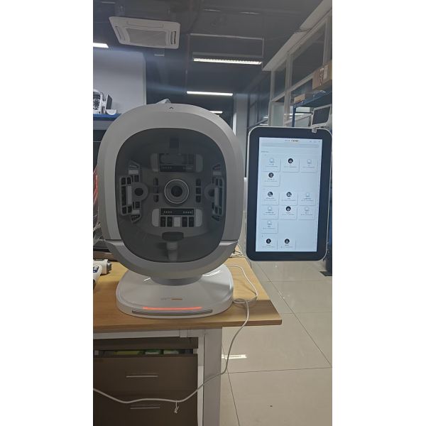 Advanced AI Facial Skin Scanner with 15.6 Inches Screen for 14 Skin Problems Analysis in 16 Languages