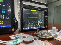 Moniteur multiparamètre vétérinaire multilingue 12,1 pouces OEM ODM