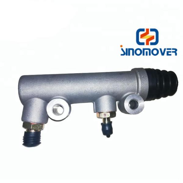 Clutch Brake System CAMC Truck Spare Parts 1608A4D-010 Clutch Master Cylinder