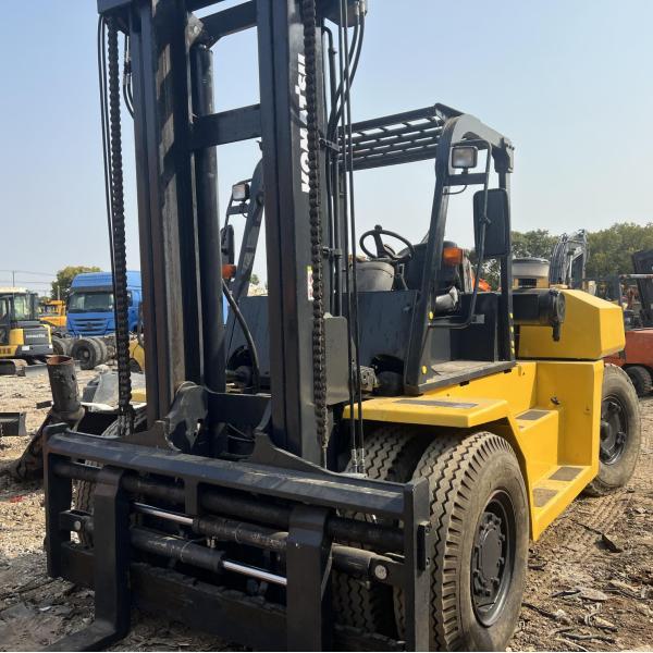AC Drive Used Forklift Komatsu FD150 15 Ton 122kW Maximum lifting height 3m