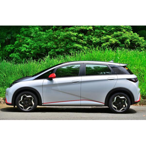 Empattement pur des portes 150km/H 2700mm de la voiture électrique 5 du dauphin 2022 de BYD