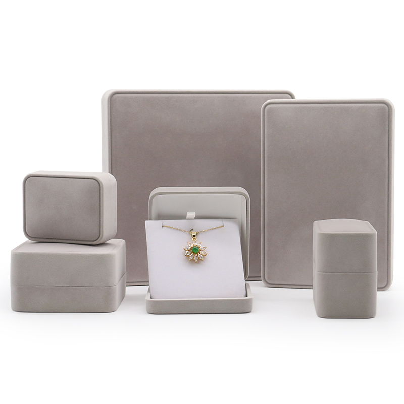 Sleek Rounded Edge Velvet Jewelry Case Various Color Packaging Jewelry Box Set