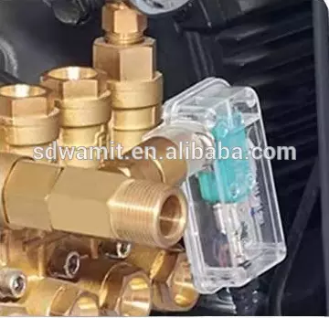 Медный уборщик LH-2200B давления холодной воды мотора 150bar 3kw высокий