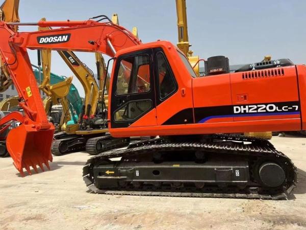 Doosan DH220LC équipement de pelle hydraulique d'occasion