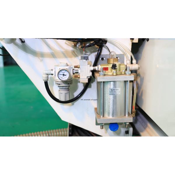 Línea de producción automática de marcos para máquinas de fresado eléctrico de puertas de madera