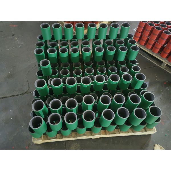 API 5CT Casing Coupling with 2 3/8 ~ 4 1/2 OD Round Shape and PE NU EU BC End Finish