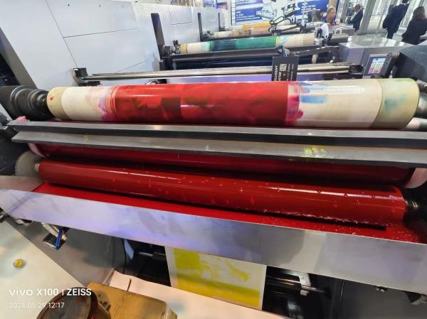 UV Ink Corrugated Flexo Printing Machine High Accuracy For White Cardboard Paper